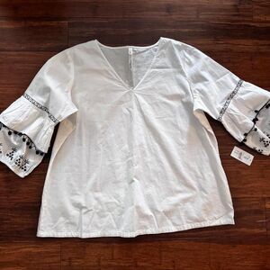 Free-people Women's White and Black Blouse
